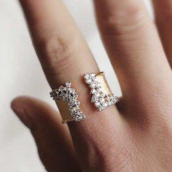 Golden Ring Female Zircon Cocktail Party Ring 18K Gold Plated for Women - Picture 3 of 7